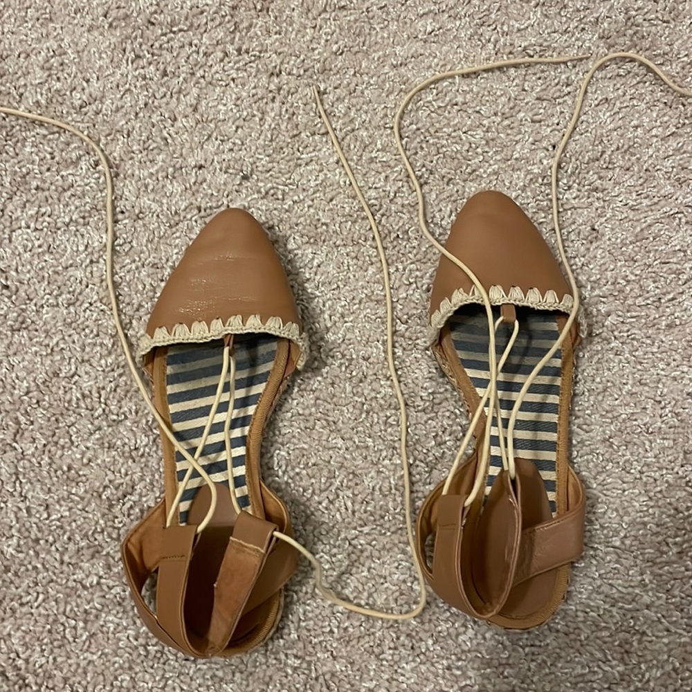 Nine West Tan Espadrille Sandal Size 7.5